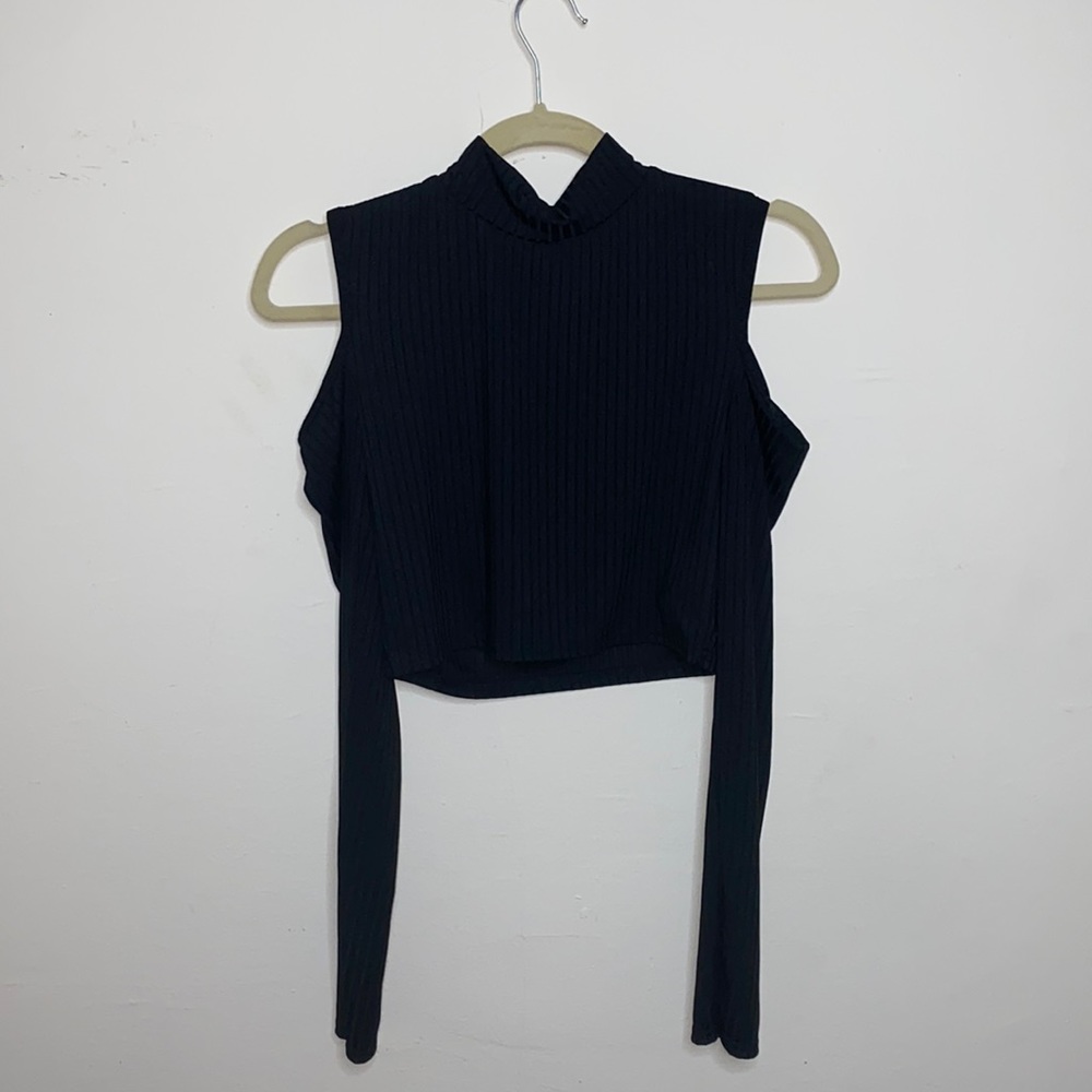 Black crop top New with tag